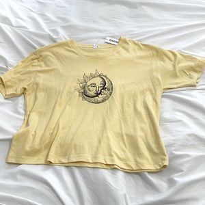 yellow garage graphic tee